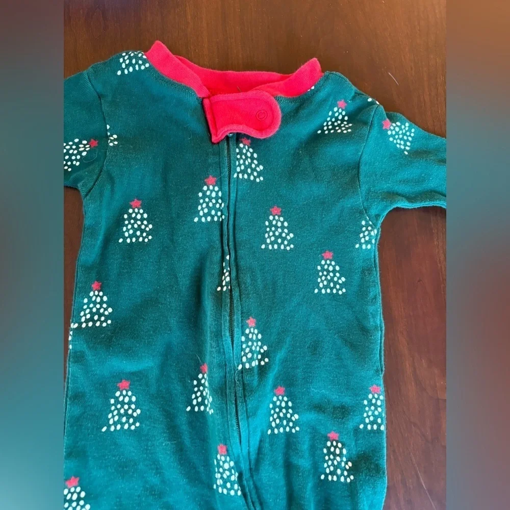 Christmas Eve tree soft cozy pjs Honest baby 18M footsie onsie winter pajamas
